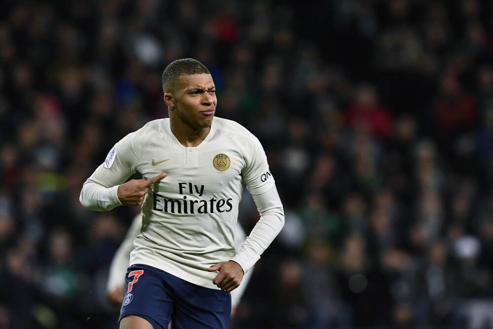 “血战”双十一：李宁们加速去库存